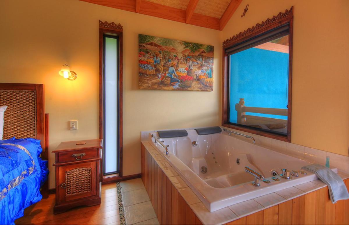 Maleny Tropical Retreat Bed and Breakfast Εξωτερικό φωτογραφία